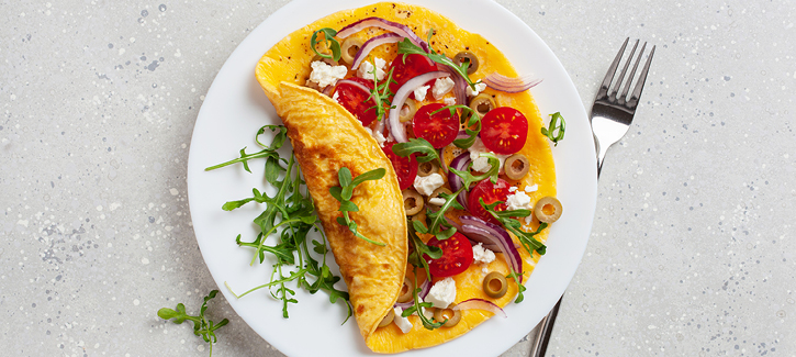 Omelet met Griekse salade