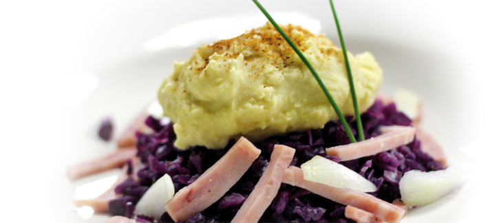 Aardappelpuree met rode kool en ham