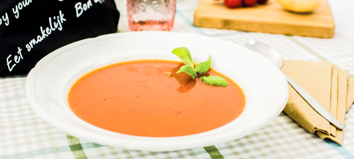 Italiaanse paprikasoep