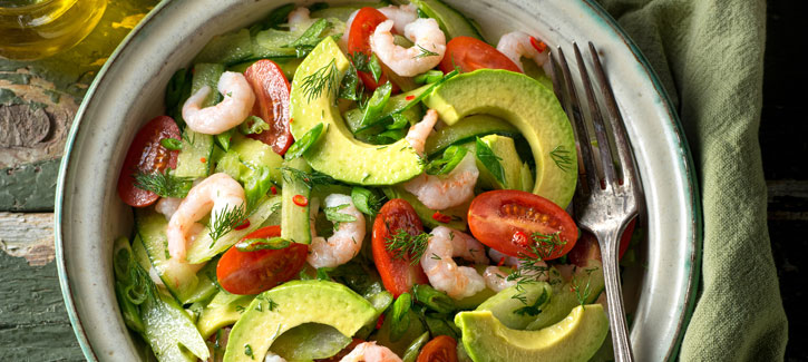 Salade met garnalen en bleekselderij