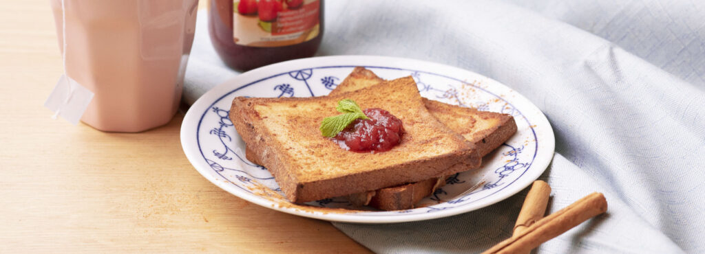 Wentelteefjes met jam en kaneel