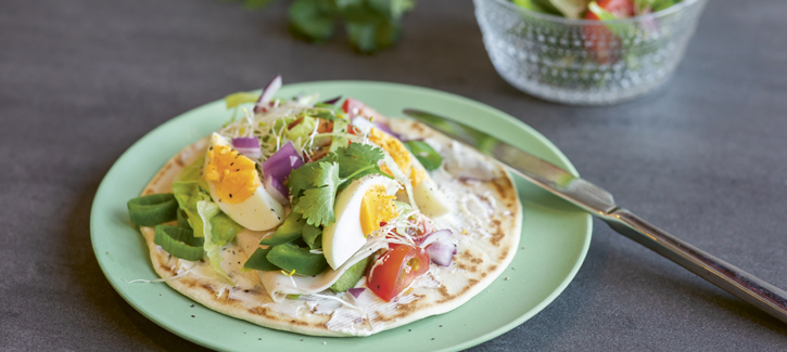 Wrap met kipfilet en avocado